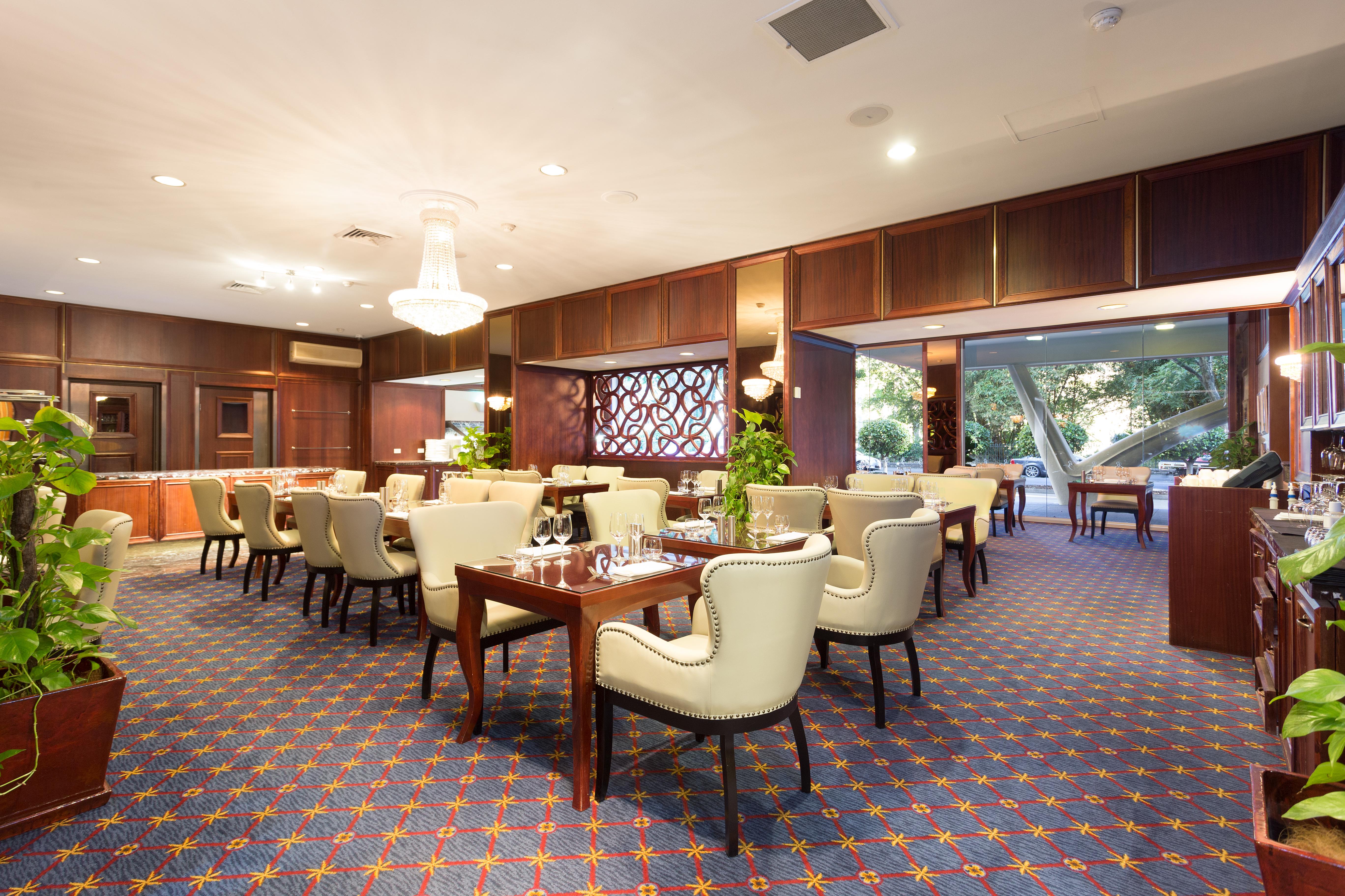 Hotel Royal On The Park 4*