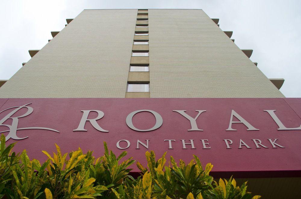 Royal On The Park Hotel