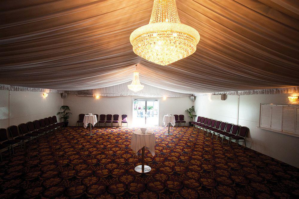Royal On The Park 4* Brisbane
